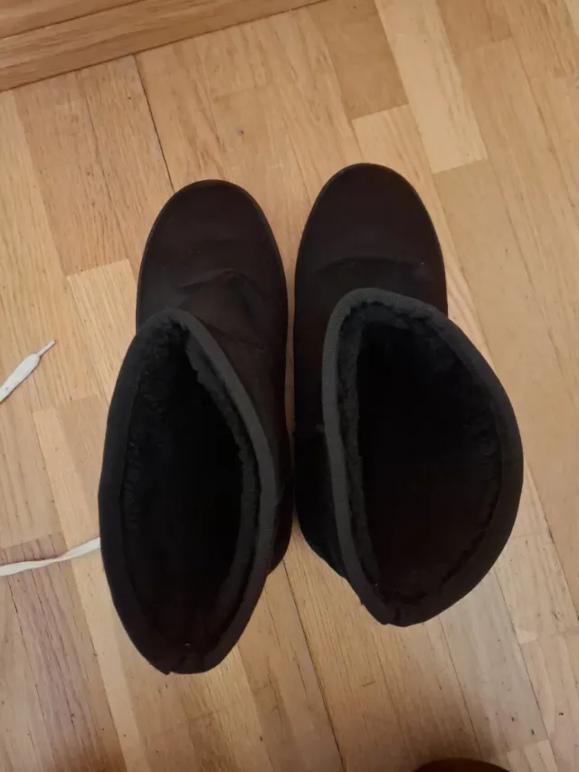 Botas negras de invierno