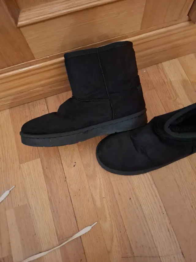 Botas negras de invierno