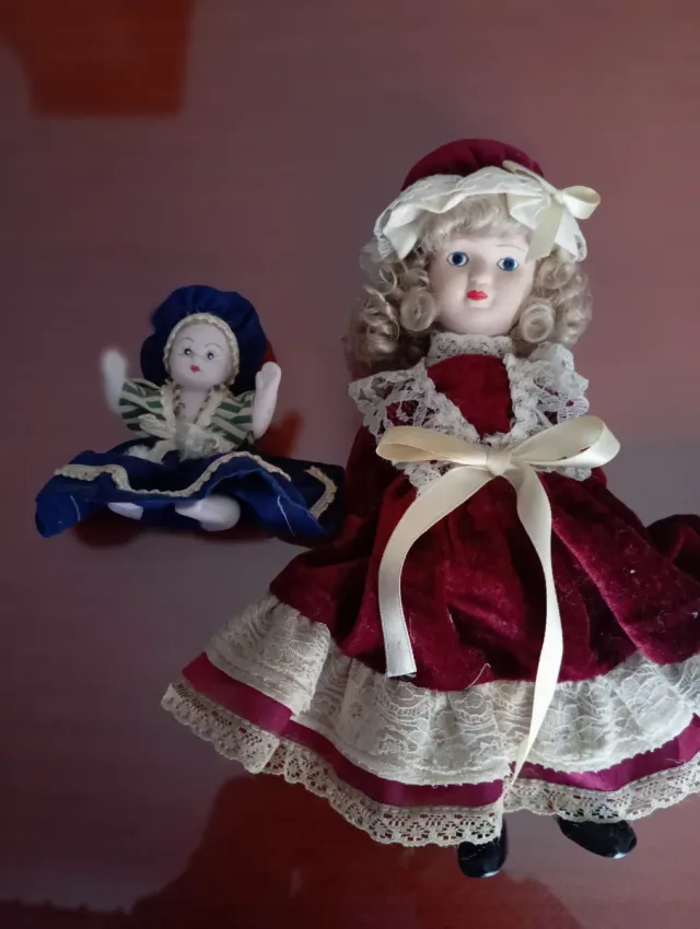 Muñecas de porcelana vintage