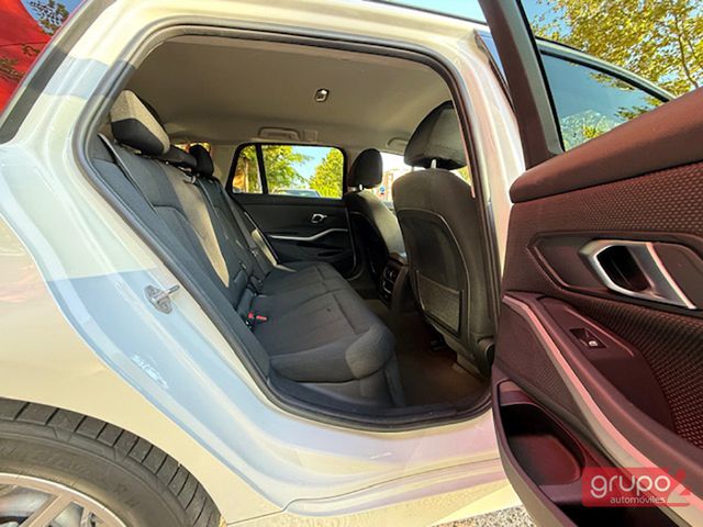 BMW  320e xDrive Touring