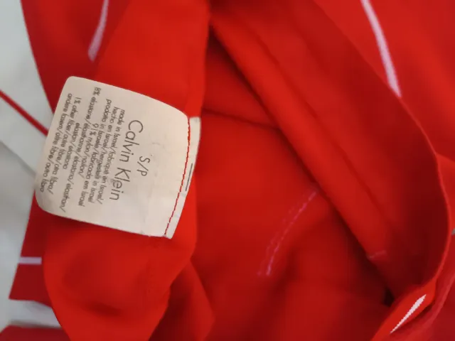 Camiseta Calvin Klein Mujer Talla S Roja