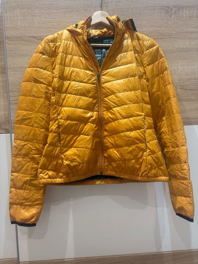 Chaqueta Stradivarius Ultralight