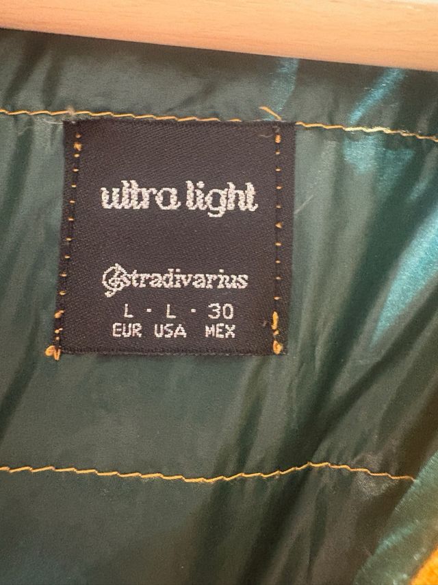 Chaqueta Stradivarius Ultralight