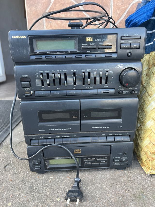 Mini cadena Samsung negra