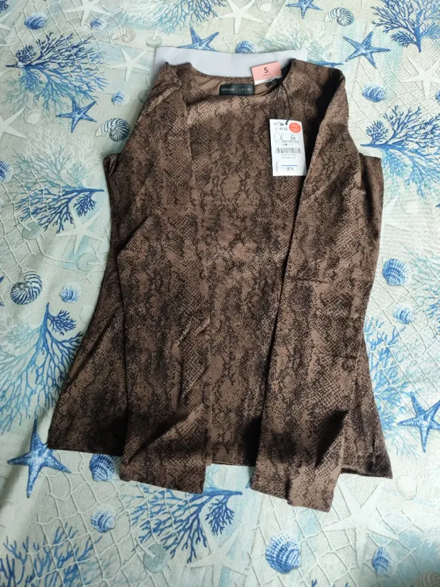 Camiseta Lefties animal print marrón talla S