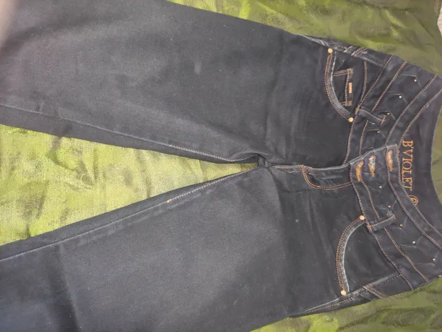 Pantalones colombianos levanta cola blancos