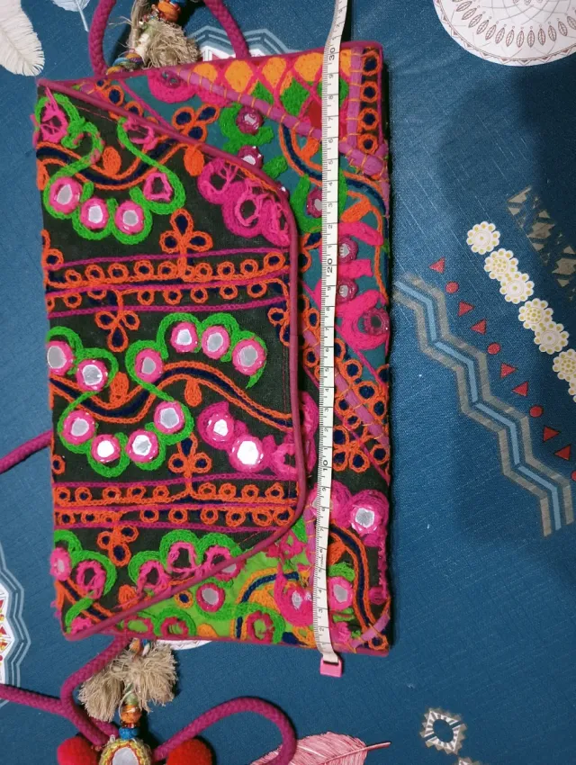 Bolso de fiesta bordado PIRITTA