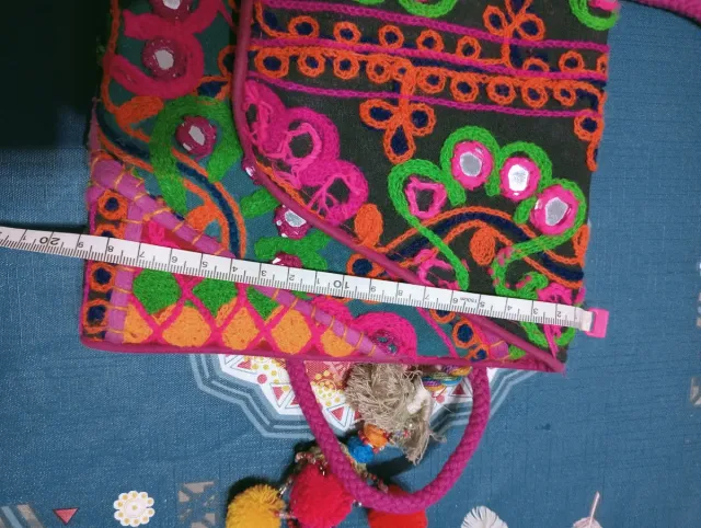 Bolso de fiesta bordado PIRITTA