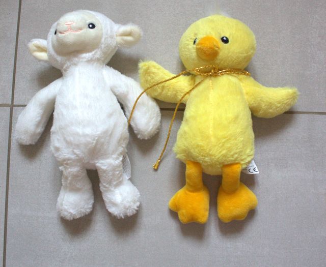 Peluche pecora e pulcino