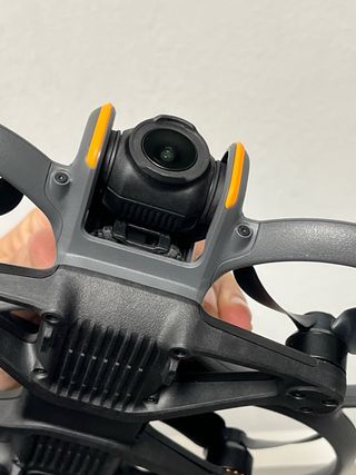 DJI Avata 2 Drone + Batería