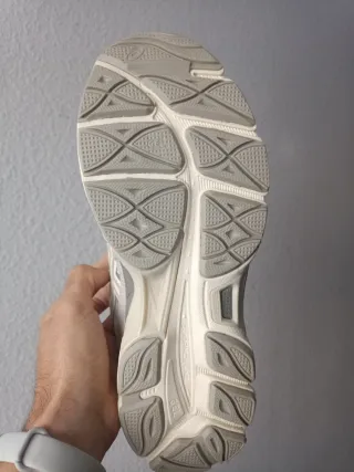 Asics Gel NYC Gris y Blanco