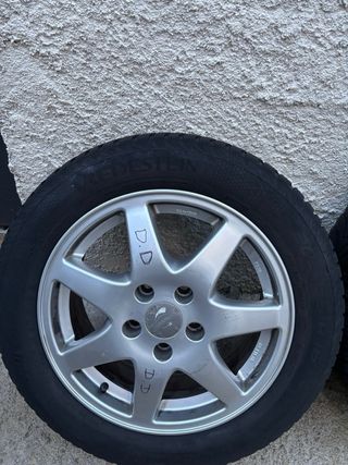 ruedas llantas neumáticos invierno