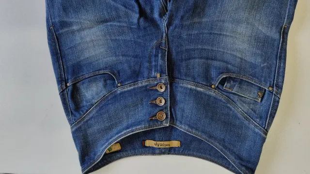 Pantalón vaquero Salsa azul,push up