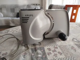 Cortafiambres Eléctrico