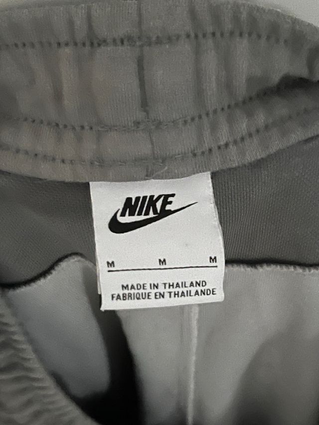 Pantalón Nike Tech Fleece Beige/Gris