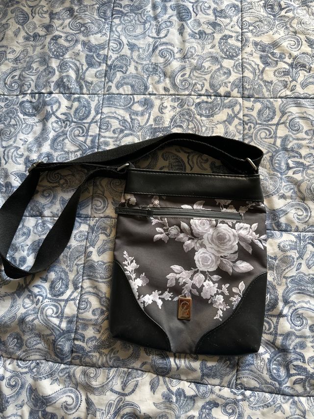 Bolso bandolera estampado floral