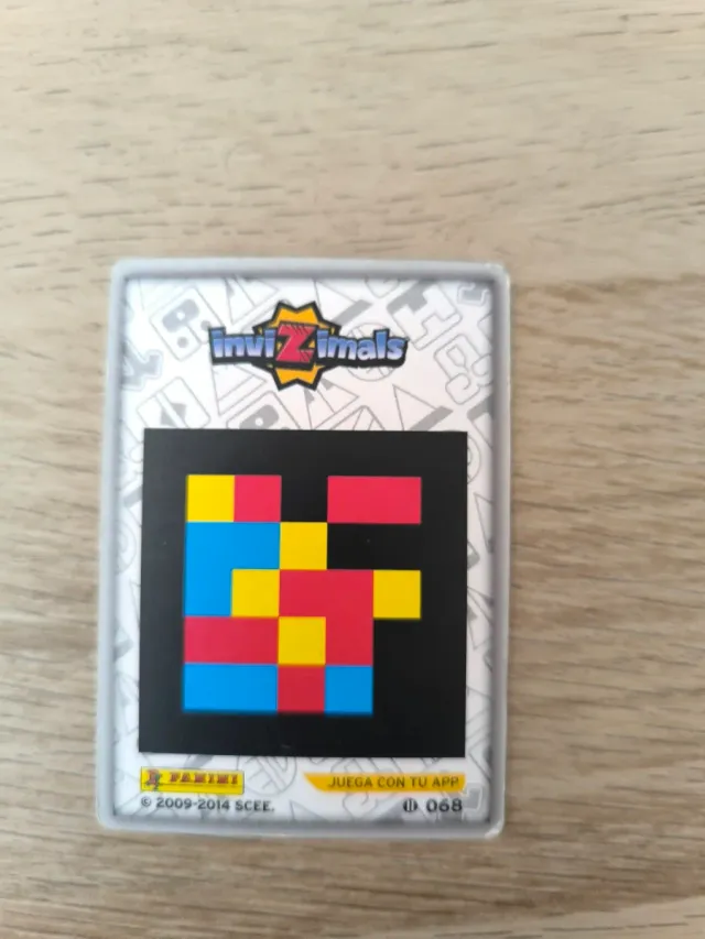 Carta Invizimals Ice Dragon 2009-2013