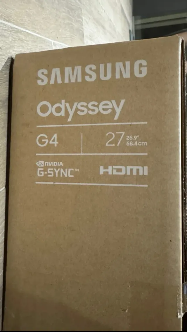 Monitor Samsung Odyssey G4 27 240Hz G-Sync
