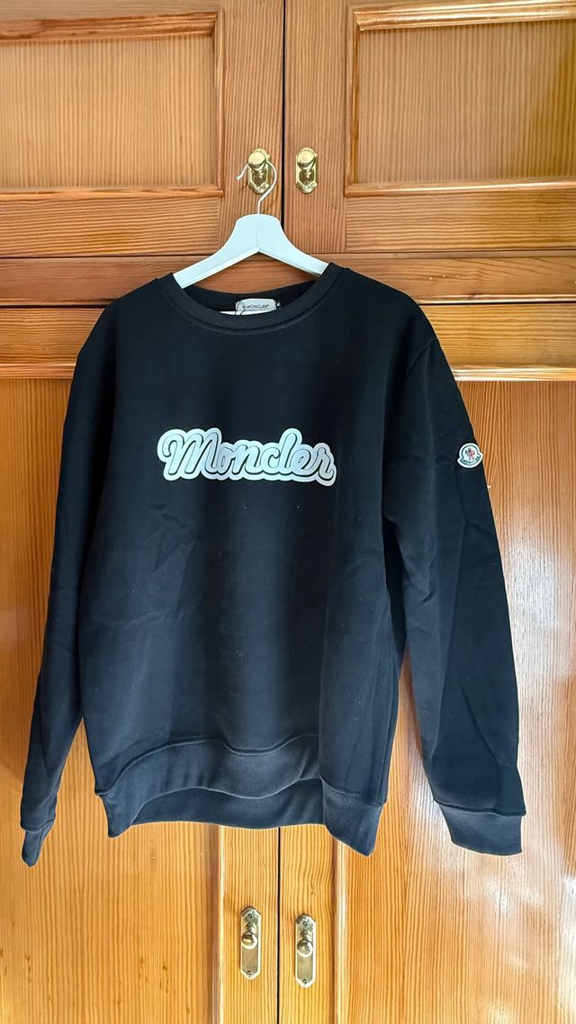 Sudadera Negra Logo
