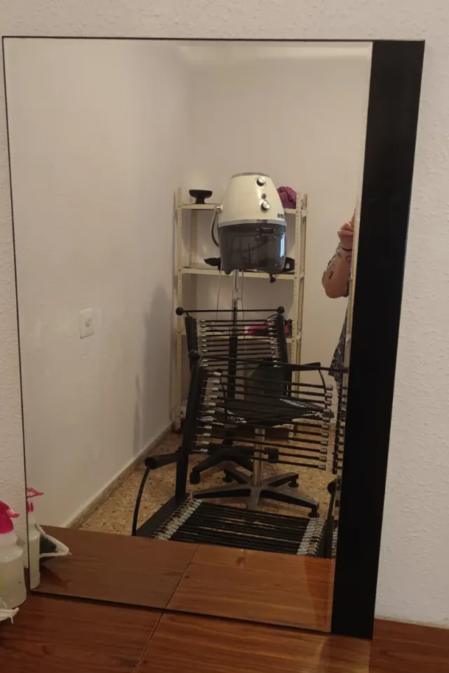 Espejo Marco Negro y Madera