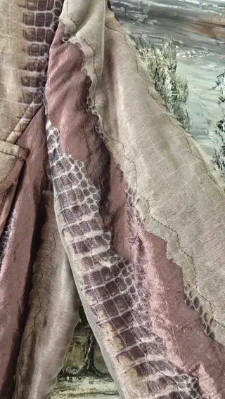 Chaqueta acolchada en beises y marrón