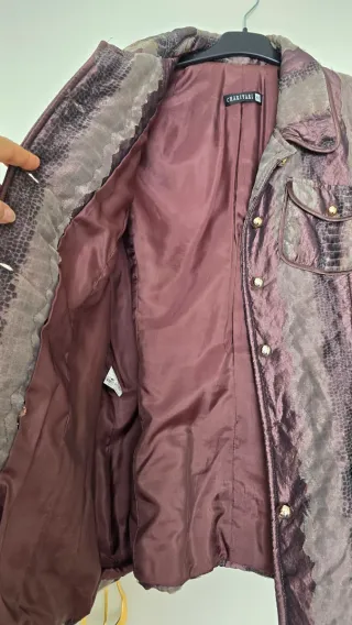 Chaqueta acolchada en beises y marrón