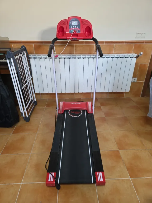 Cinta de Correr Cecotec 1000W