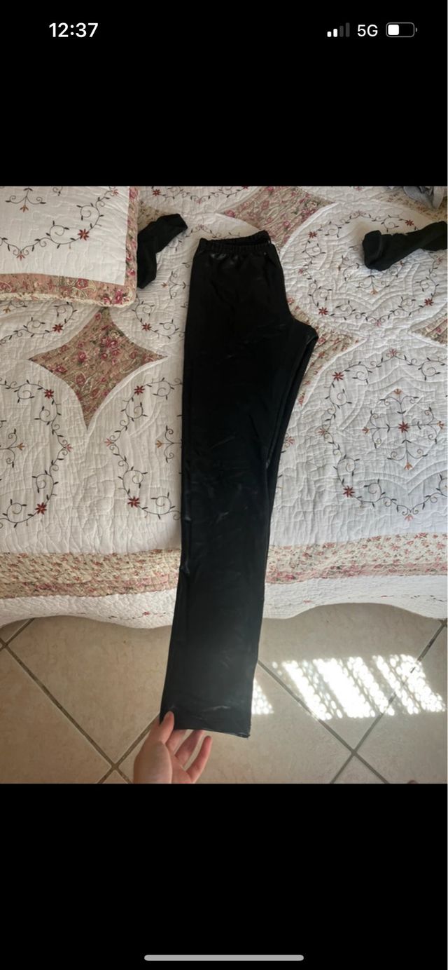 Pantalon de piel negro