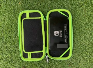 Nintendo Switch + Accesorios