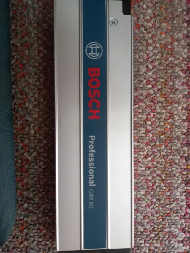 Nivel Digital Bosch Profesional 60GIM