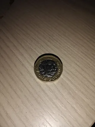 Moneda 1 Libra 2016 12 Cantos