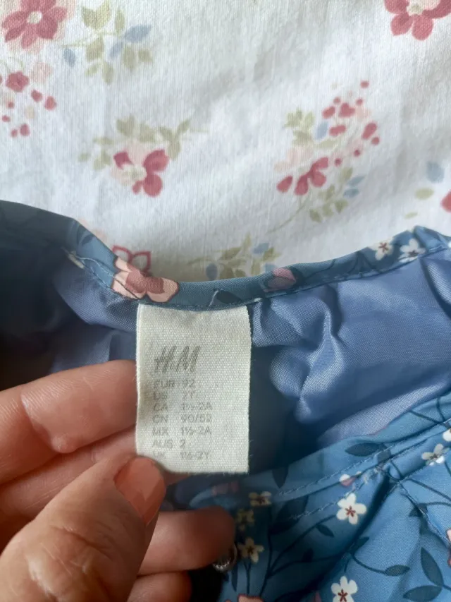 Abrigo Zara bebé floral