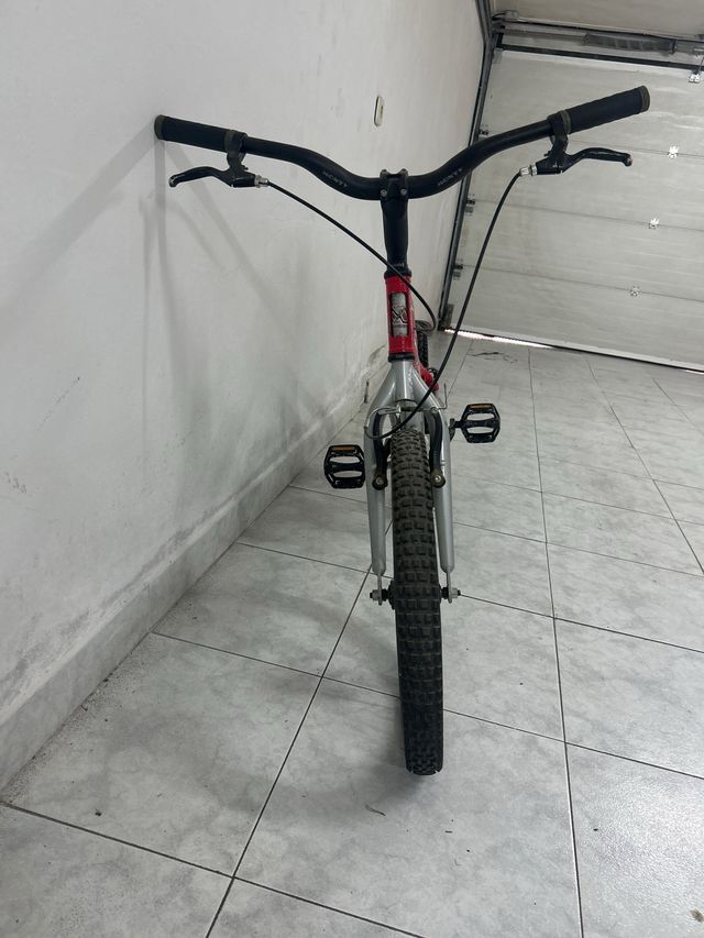 Bicicleta Monty 218 Kamel Trial Roja