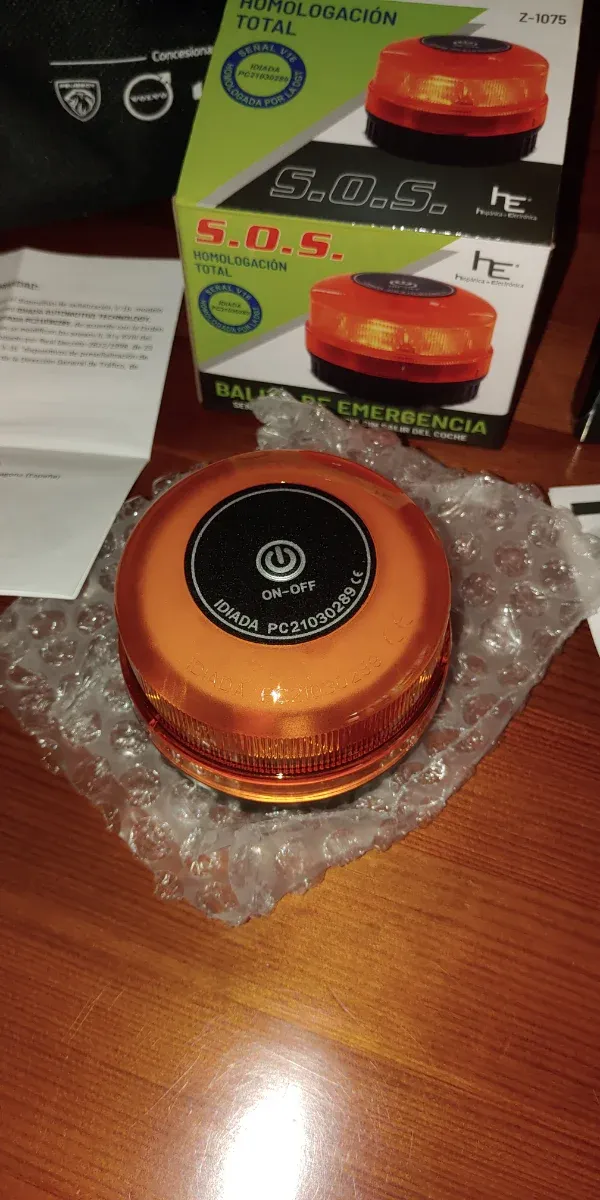 Kit Baliza Emergencia homologada, Chaleco y Bolso