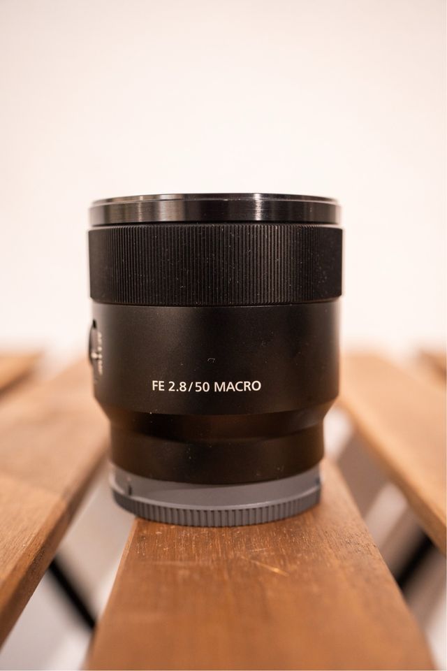 Sony FE 2.8/50 Macro