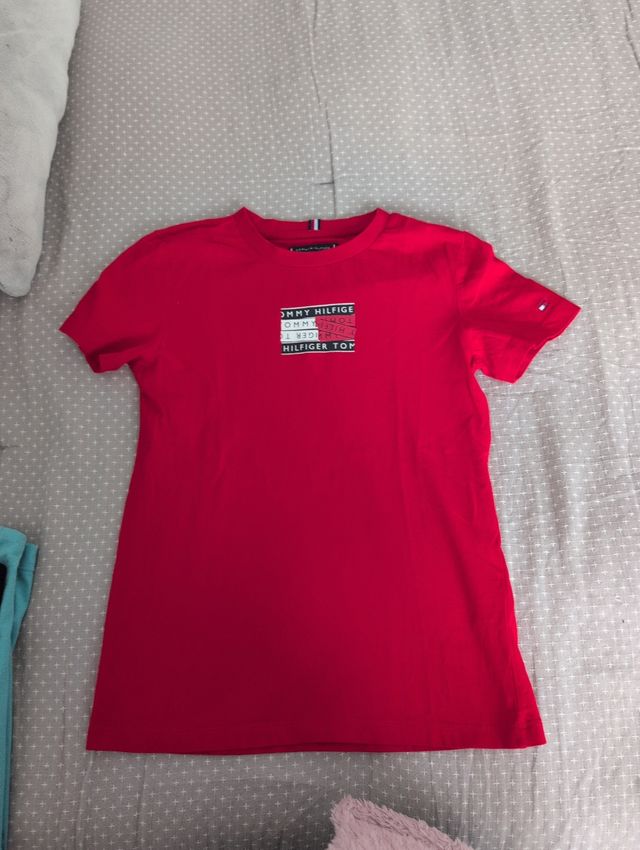 Camiseta Tommy Hilfiger niño roja