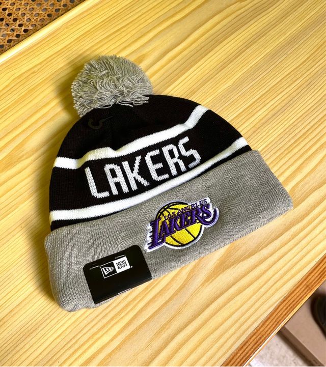 Gorro Lakers