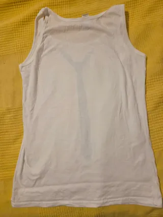 Camiseta sin mangas con corbata de estrellas