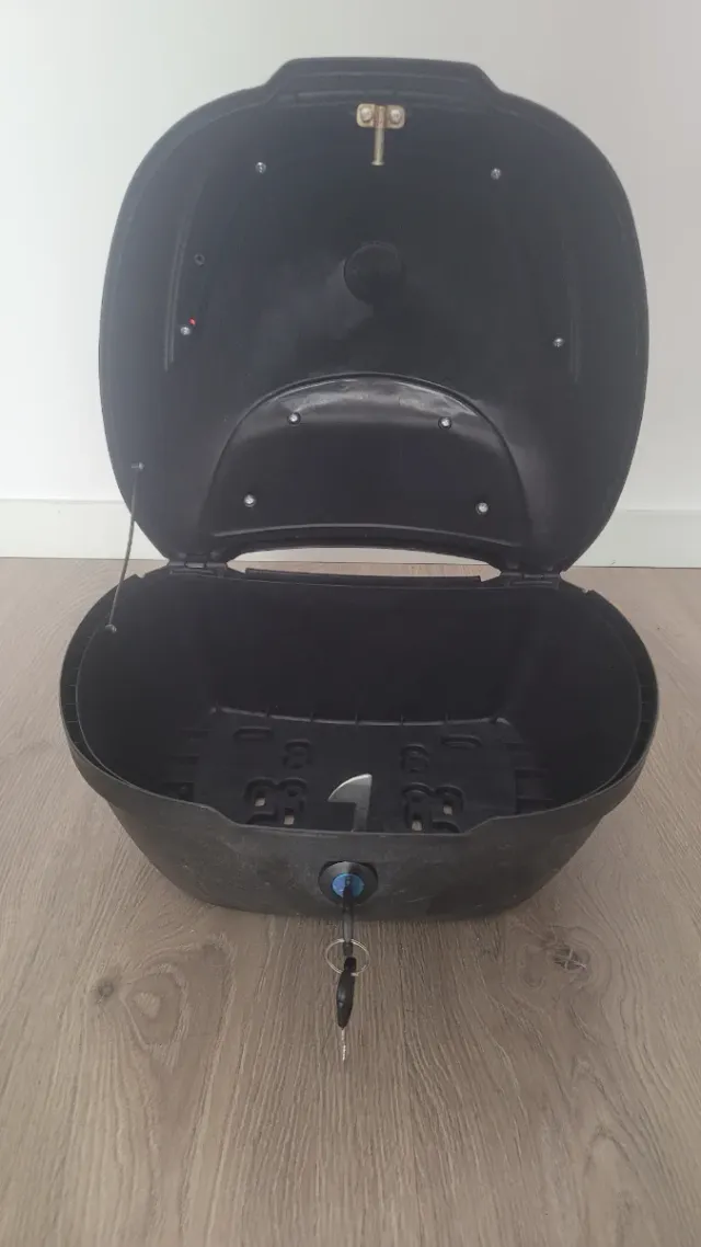 Maleta Baúl Moto XLmoto Negra