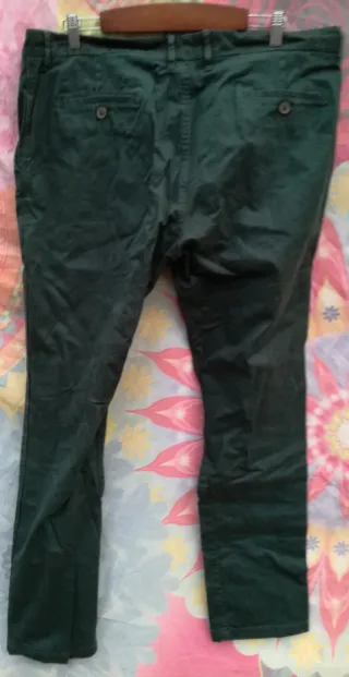 5 PANTALONES DE HOMBRE VARIEDAD ESTILOS:1X1,5 €