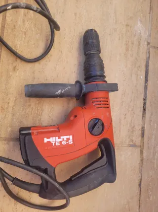 Taladro percutor Hilti