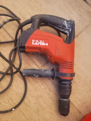 Taladro percutor Hilti