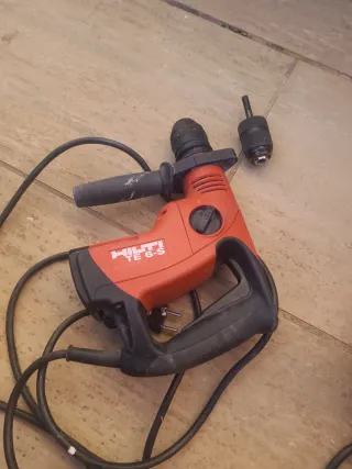 Taladro percutor Hilti