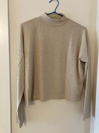 Camiseta beige de manga larga