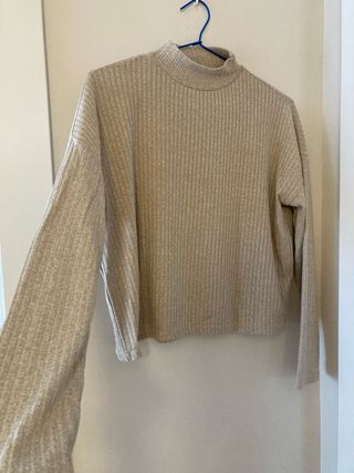 Camiseta beige de manga larga