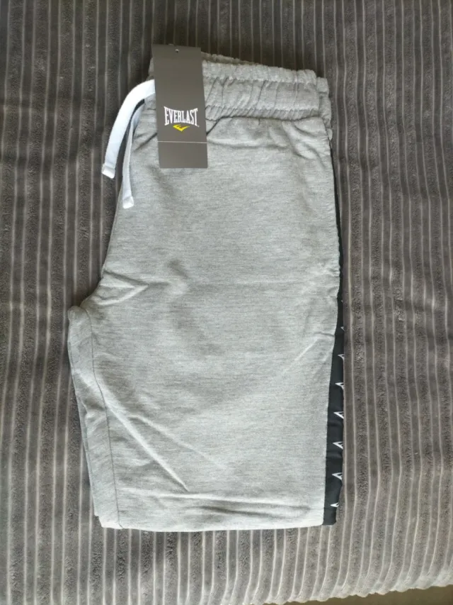 Pantalón EVERLAST talla S