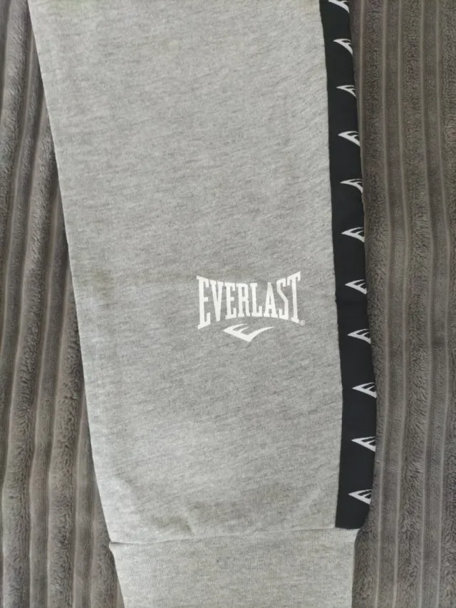 Pantalón EVERLAST talla S