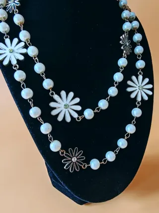 Collana con Fiori e Perle