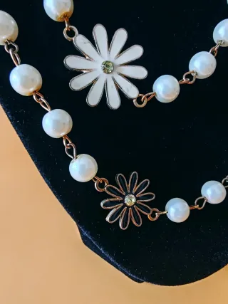 Collana con Fiori e Perle