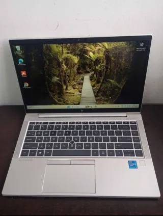 HP Elitebook 840 G7 Plata